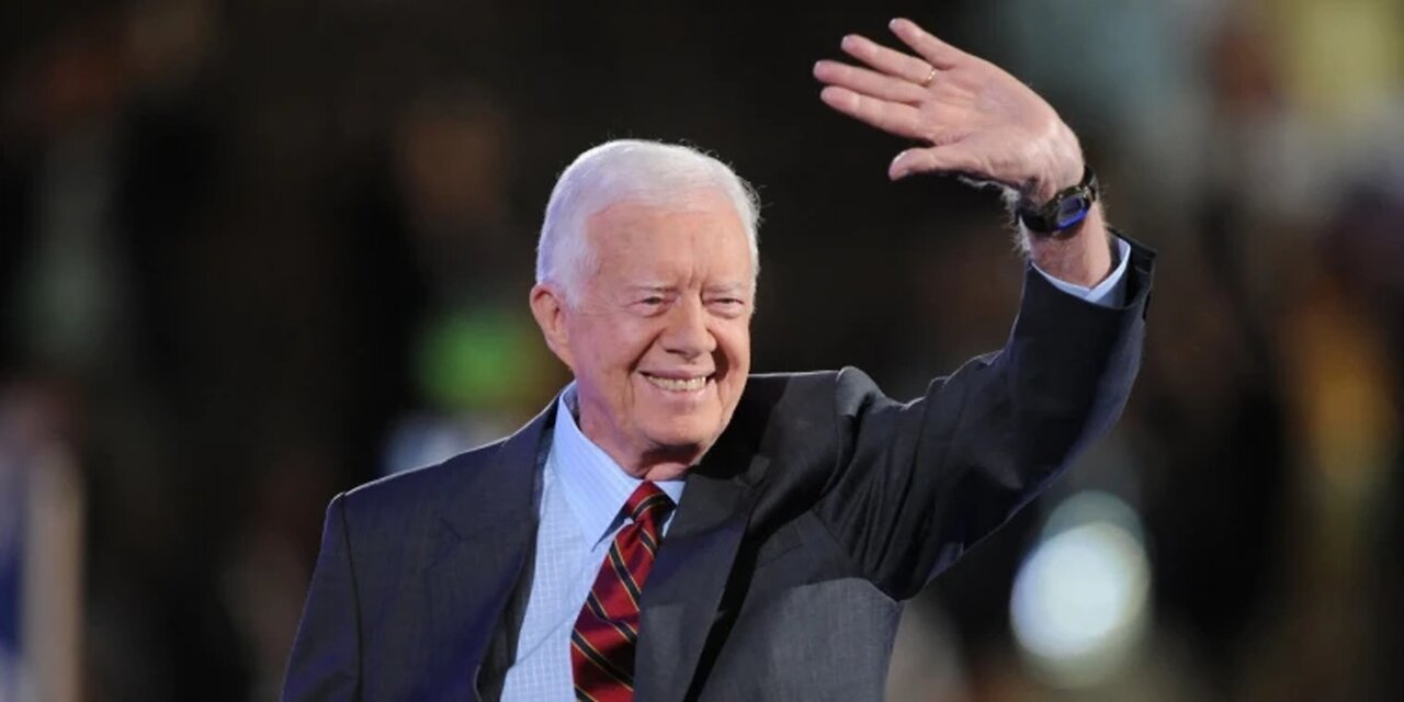 Tributes pour in for former President Jimmy Carter after his death