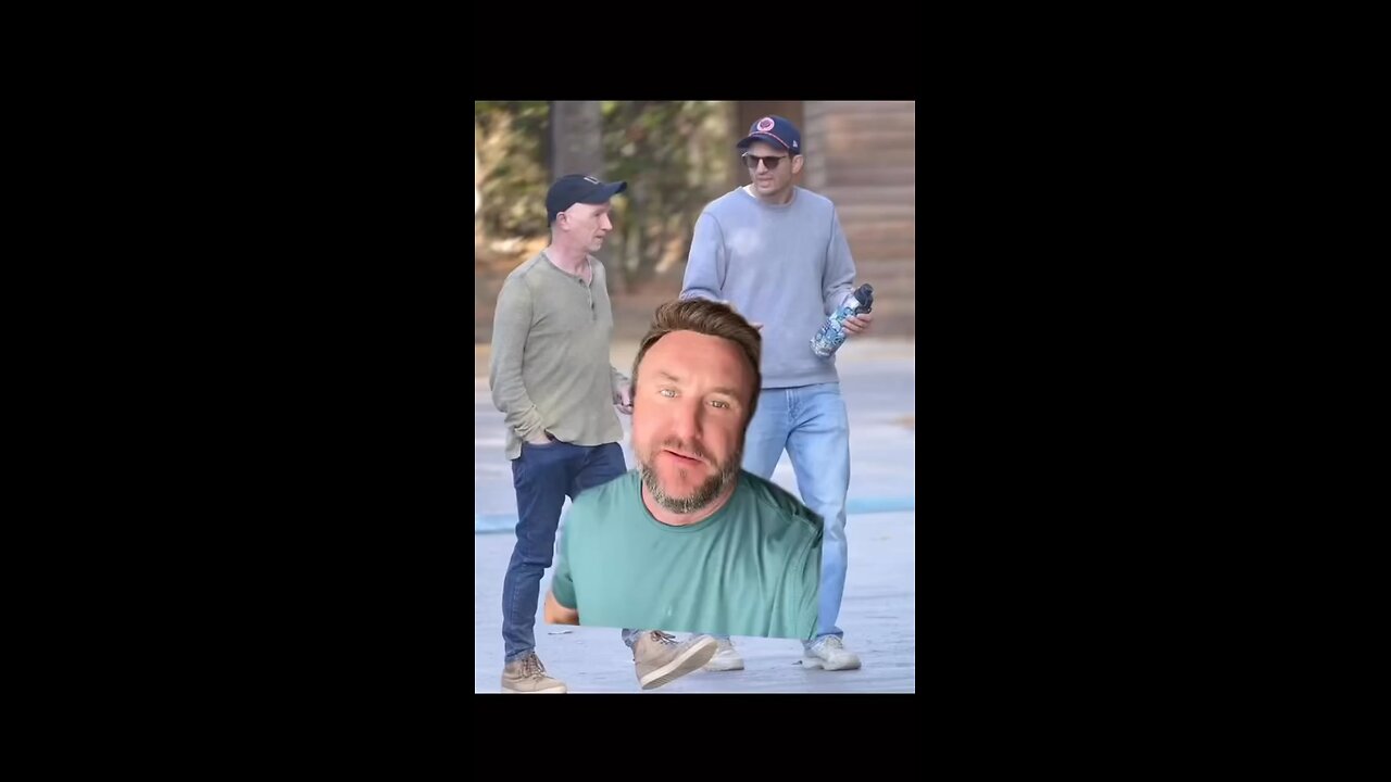 Ashton Kutcher‘s one too