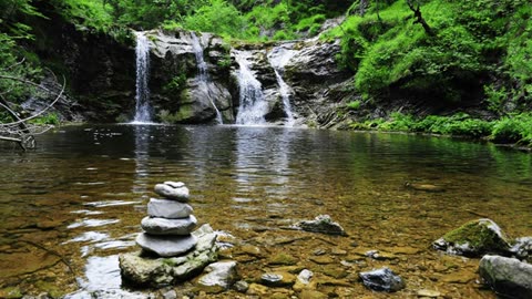 Relaxing River Sounds - Flowing Water and Forest Creek