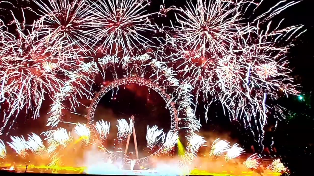 Happy New Year 2025! Filming the fireworks at London on tv. Join in!