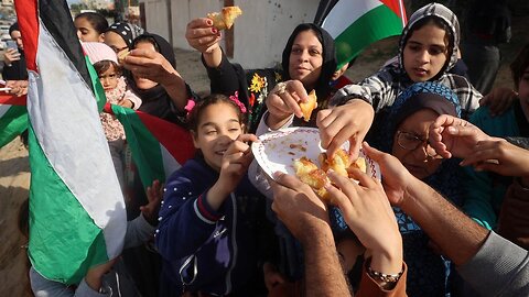 Celebrations in Gaza City in expectation of Hamas-Israel ceasefire