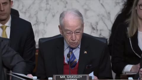 Grassley is exposing the FBI and Jack Smith with their “Arctic Frost” investigation in Trump!