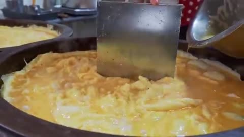 You Won’t Believe These 8 Breakfast Street Foods – Omelettes & Pancakes Like Never Before!