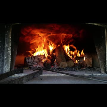 "AirPods and Microwaves Have the SAME Frequency… Are We Cooking Our Brains?!" 😱🔥 #FACTS #SHORTS