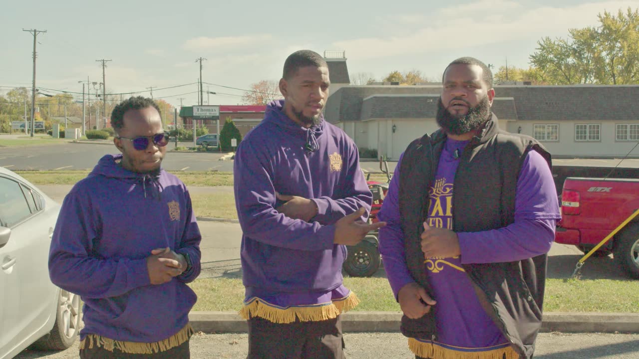 The Captains of OHIO were invited to a barbershop in the Dayton area...