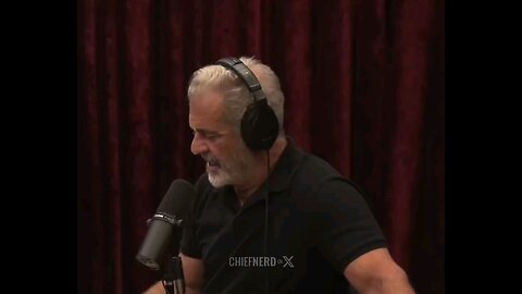 Mel Gibson and Joe Rogan Talk about Cure for Cancer