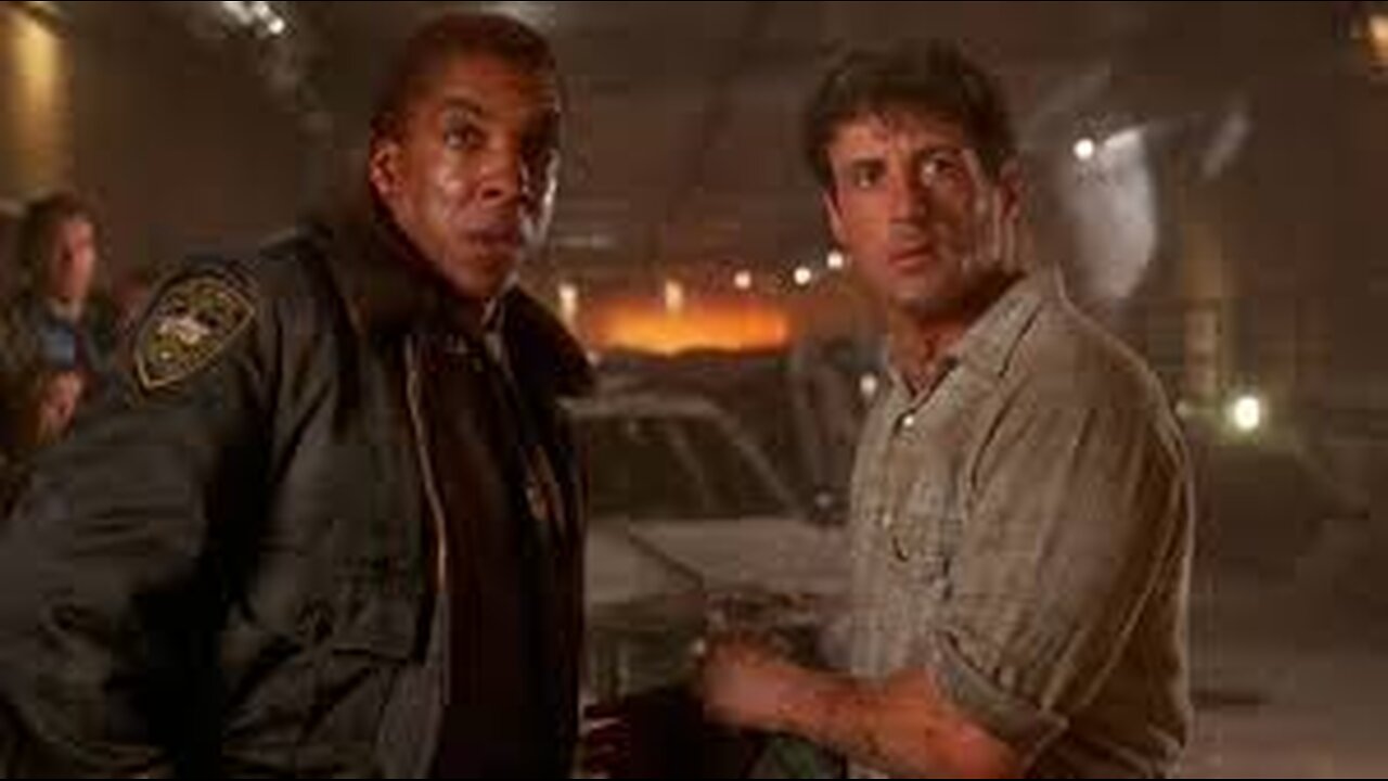 Daylight 12 1996 ‧ Action/Thriller ‧ 1h 54m