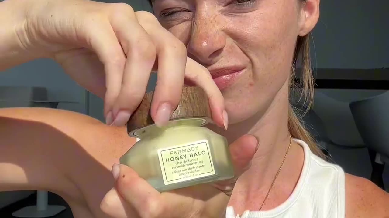 Farmacy Ceramide Face Moisturizer - Honey Halo Hydrating Facial Moisturizer