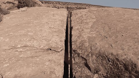 Megalithic Blocks - Evidence that an Ancient Advanced Civilization tried to prepare for mega flood