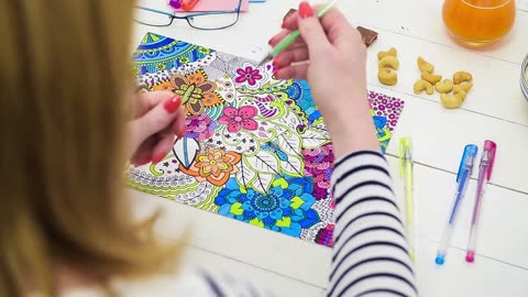 Nurie Creator: How to Create a Best Selling Adult Coloring Book