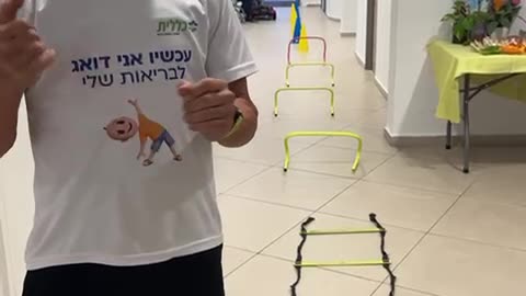 הפנינג נואש לחיסוני שפעת לילדים מרפאת מרבך קרית חיים מזרחית מה יעשו בשביל למשוך אנשים עוד מעט יחלקו מתנות 12.2024