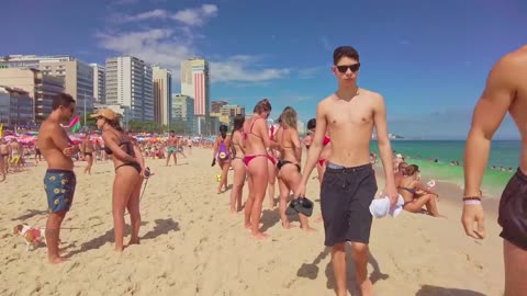 That's why LEBLON BEACH is the most desired beach in the world — Beach Walk — Rio de Janeiro, Brazil