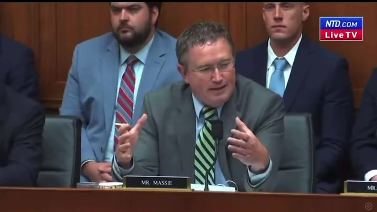 Bank of America, should be shut down, dissolved, destroyed and sued for every fucken penny.