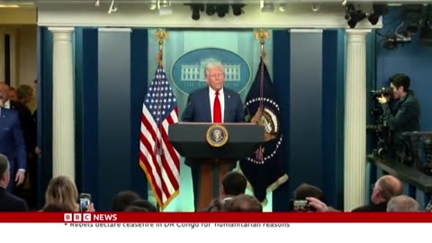 Trump agrees to pause tariffs on Canada - BBC News 
