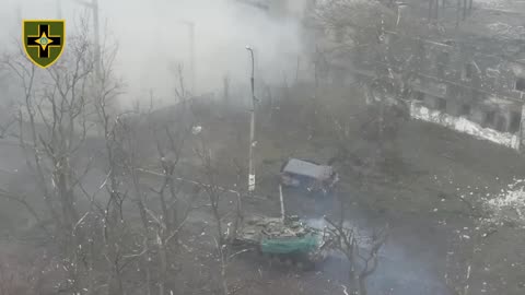 Ukrainian Tank Fires on Russian Positions from Near Point-Blank Range