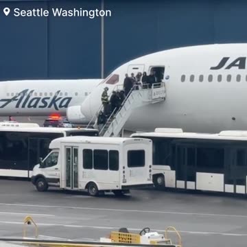 🚨#BREAKING: A Japan Airlines jet has collided with parked Delta jet at Seattle T...