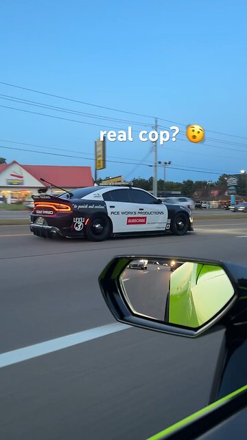 Real Cop😲