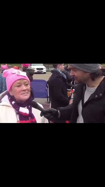 LOL: According To This Leftist Nutbag…Melania Was Left To "Fend For Herself" At Trump's Inauguration