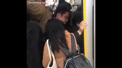 Japan subway 🤯😂