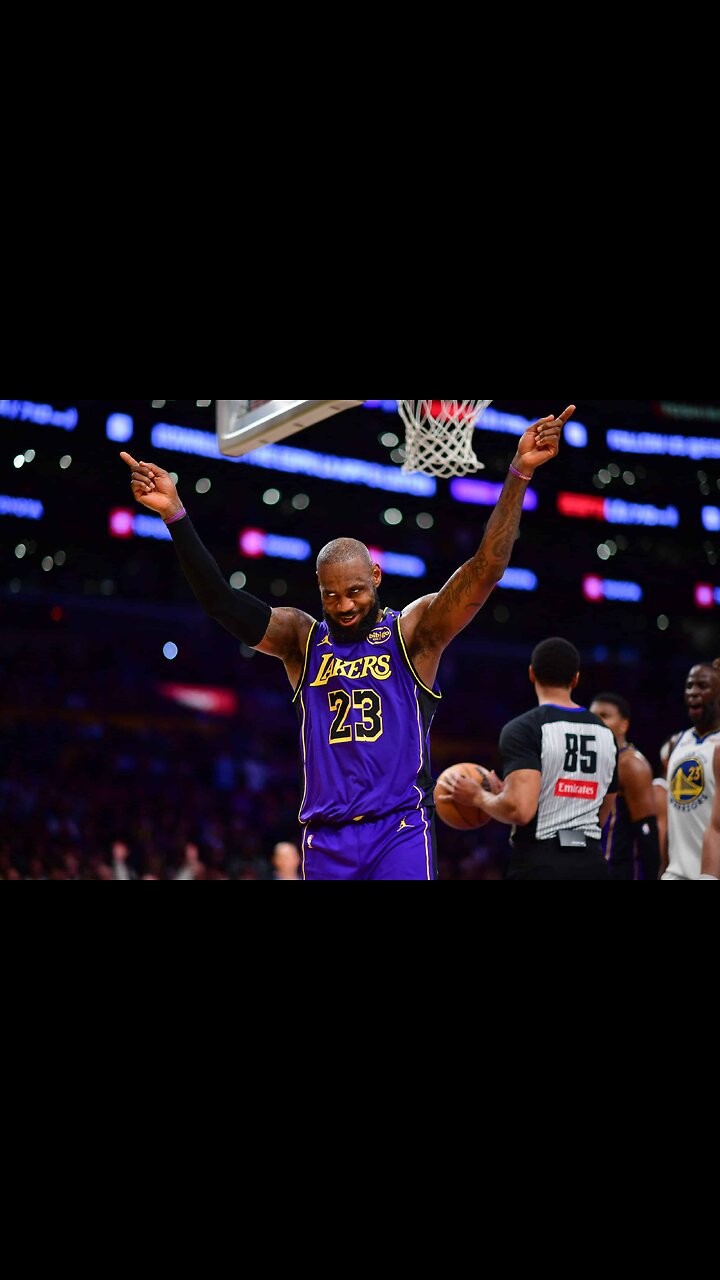 Lakers Dominate: Unbelievable Dunks & Highlights!