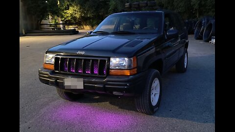 365 HP 5.9 V8 Jeep Grand Cherokee Zj walkaround