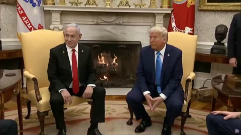 JUST IN: 🇺🇸🇵🇸 US President Trump calls to relocate all people living in Gaza (Read Description)