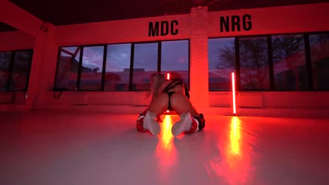 ЛЮБА __ TWERK