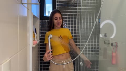 DRY VS WET CROP TOPS CLOTHES