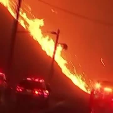 Los Angeles wildfire rips through celebrity residences.