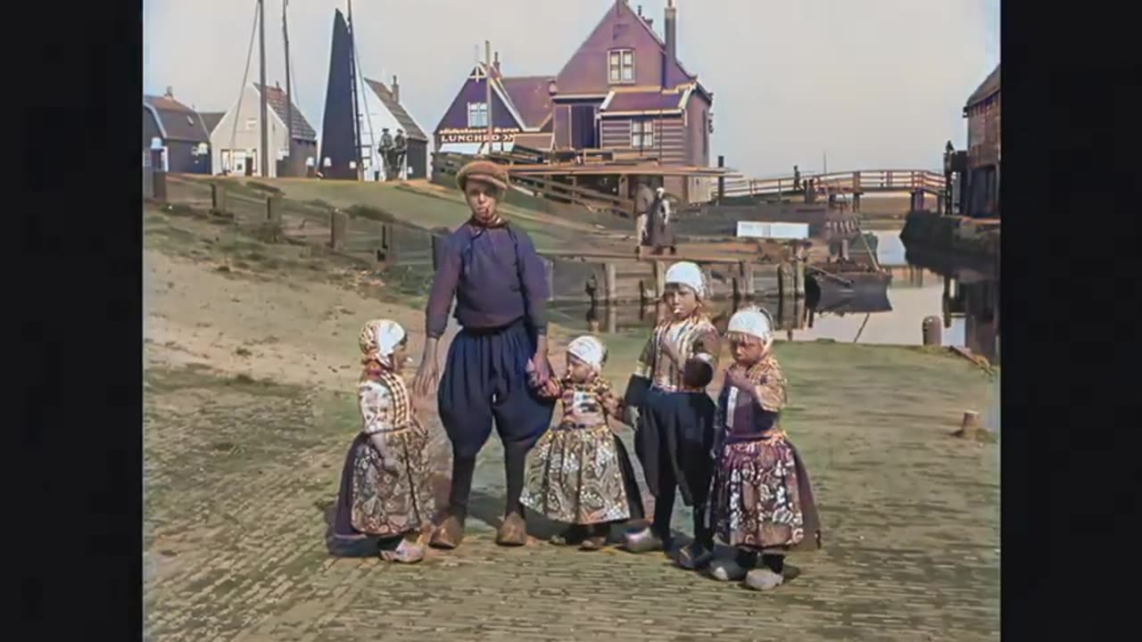 Marken’s Timeless Charm: 1920s Zuiderzee Village in Color!