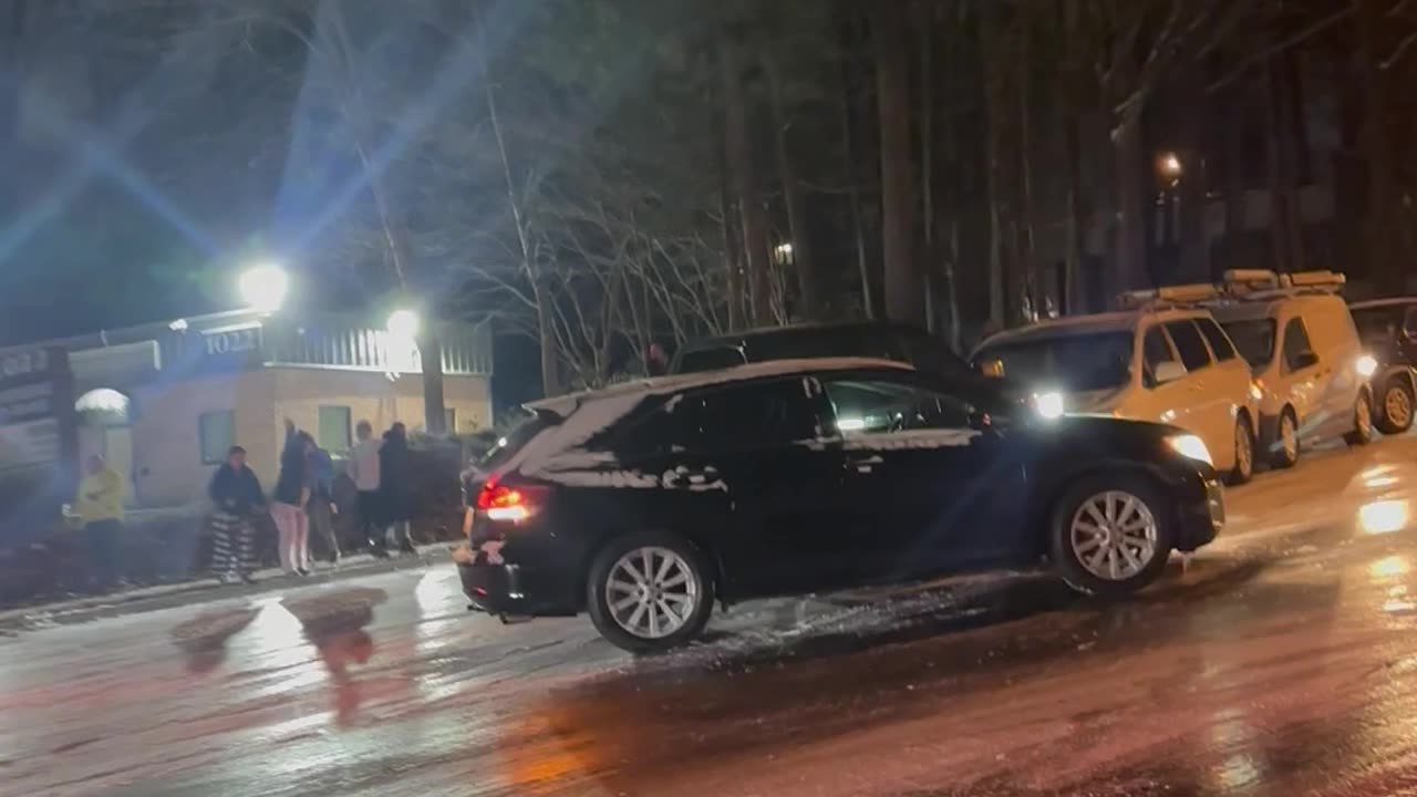 Cars Pile Up On Icy Roads In Georgia