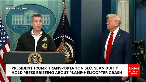 BREAKING NEWS: Trump Takes Questions From Reporters At Briefing After Plane-Helicopter Crash ➥