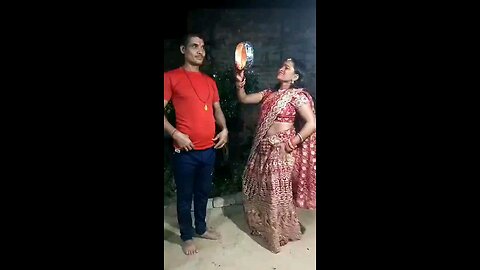 *बहुत उतावली है व्रत तोड़ने को,😱* *भरी बैठी है*😱😄🤣