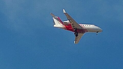 Airbus A320 PR-MAG coming from Guarulhos and Bombardier Challenger 604 from Tenerife to Fortaleza