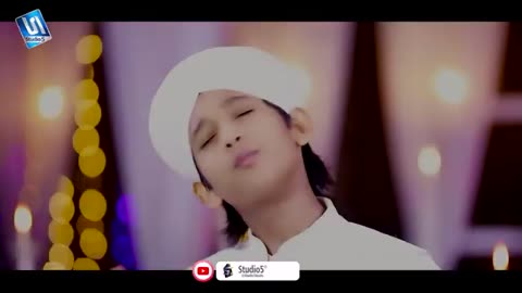 Kya Bataon K Kiya Madina Hai _ Heart Touching Naat _ Ameer Ali Qadri - Studio5