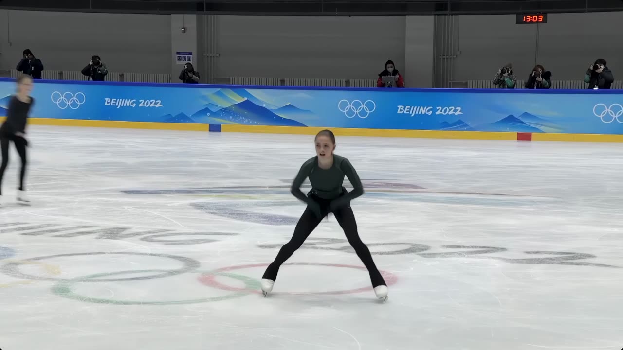 Камила Валиева Kamila VALIEVA🇷🇺Practices Bolero In Front Of Media Spectacle-2022 Beijing OG (4K)