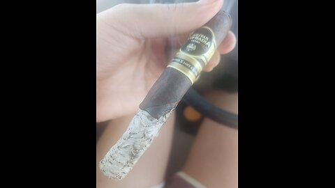 Bolivia Cofradia Oscuro EMS by Lost and Found Robusto Review Part 1