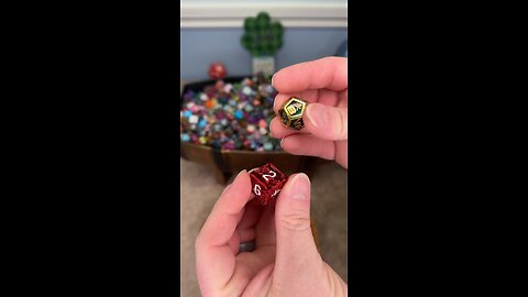 1 scoop for @DadPod_Hyde #16479 #onelinkatatimeshop #dnd #dice #scoops