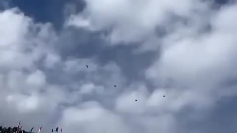 Hezbollah supporters TERRIFIED over Israeli Air Force jets flying above them.