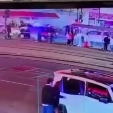 New Orleans terrorist Shamsud Din Jabbar drives a pickup truck into an innocent crowd.