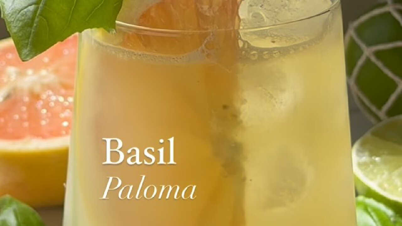 COCKTAIL BASIL PALOMA
