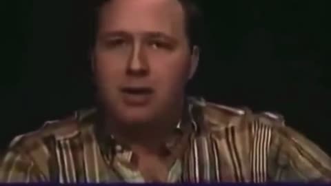 Alex Jones back in 2002 talking about the NWO