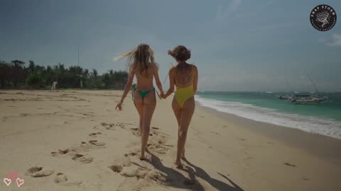 Bubble Butt Bikini Beach Girls