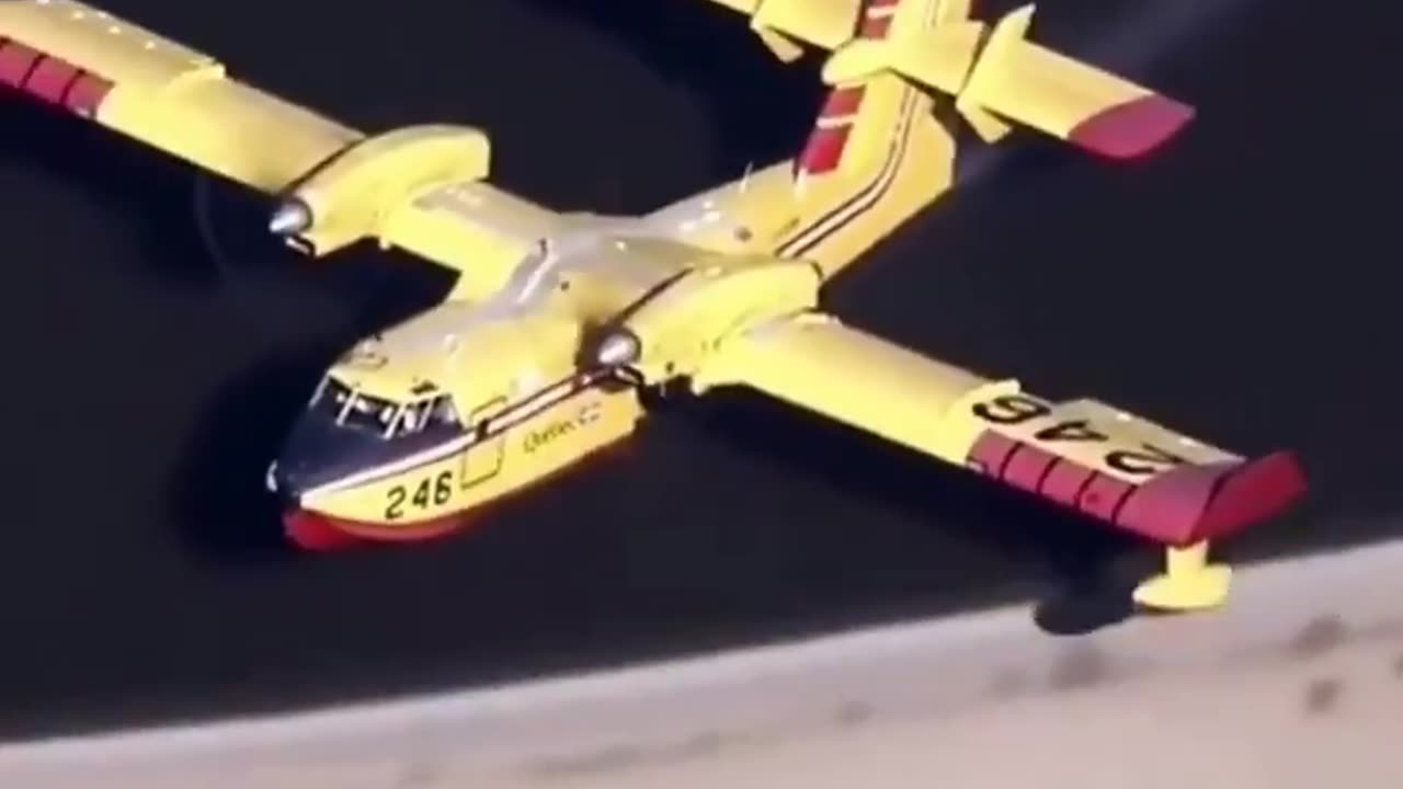 Super Scooper Aircraft