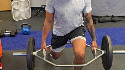 Hex Bar Deadlift Lunge Holds