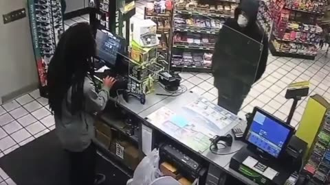 Gas Station clerk shows awareness