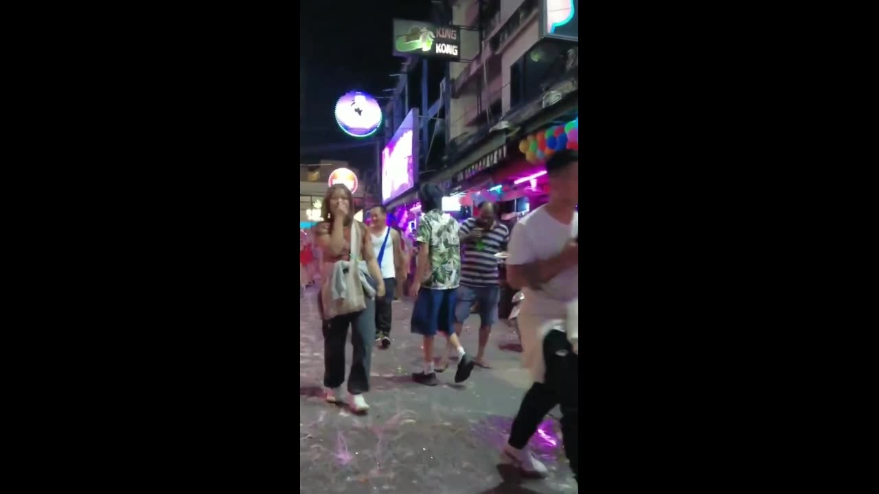 Thailand, Pattaya tonight with pretty girls and freelancers.