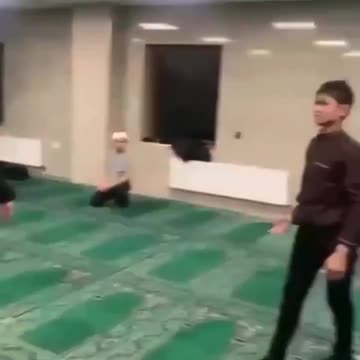 Muslim grammer school teacher in Batley smacks kid at mosque.