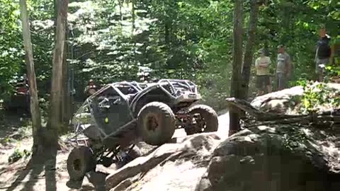 Rock Crawler on Big Canadian Rocks 4x4 Off-Roading