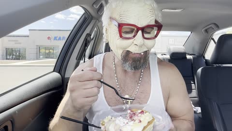 🥞 Granny Goatee reviews IHOP's NEW Pancake Of The Month: White Chocolate Raspberry POTM 🥞
